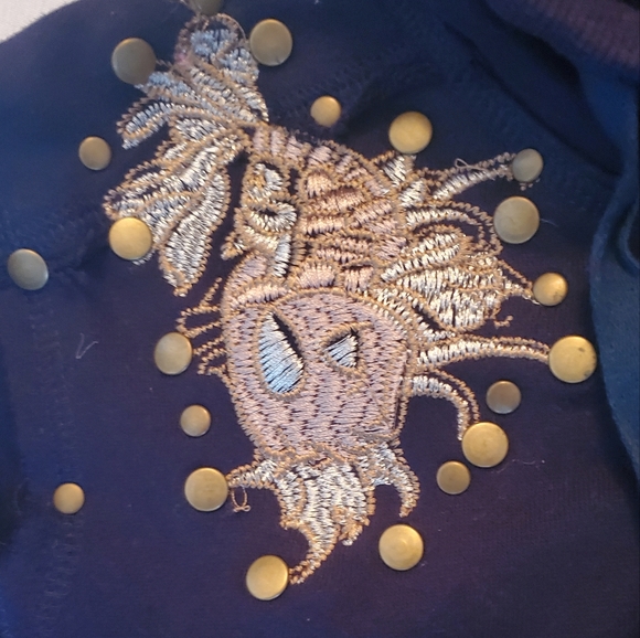 Jlo studded and embroidered outfit Host pick* - Picture 8 of 10